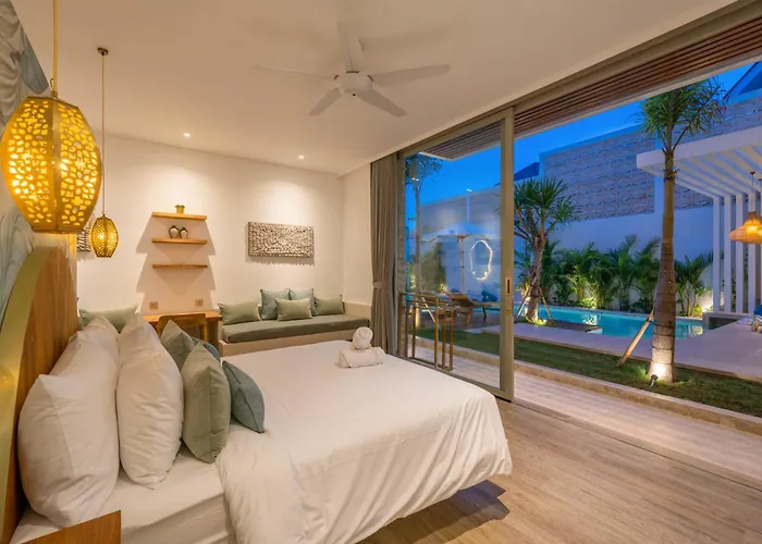 Villa Vida And Vola - Majestic Coastal Retreat In