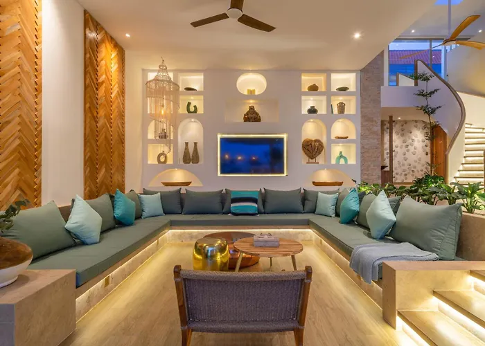Vida And Vola - Majestic Coastal Retreat In