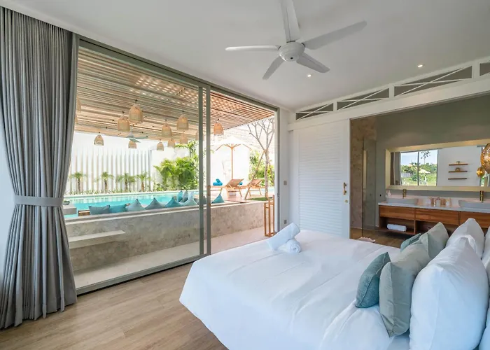 Villa Vida And Vola - Majestic Coastal Retreat In Canggu