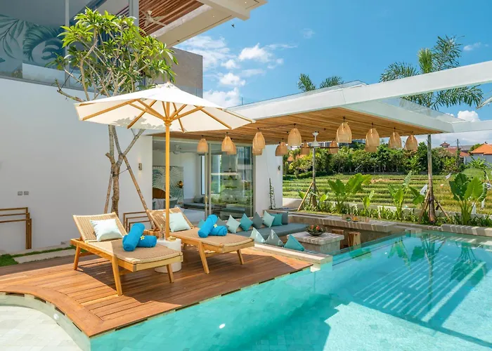 Vida And Vola - Majestic Coastal Retreat In * Canggu