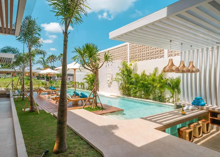 Vida And Vola - Majestic Coastal Retreat In Villa