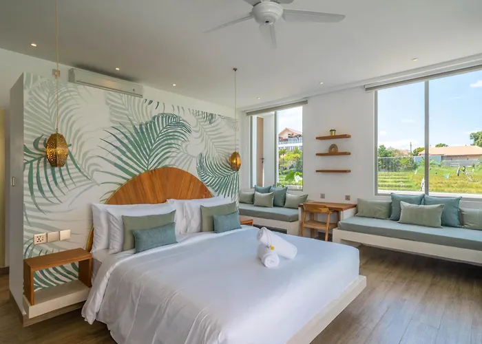 Vida And Vola - Majestic Coastal Retreat In Canggu
