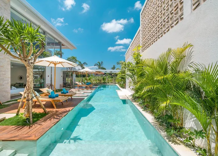 Villa Vida And Vola - Majestic Coastal Retreat In